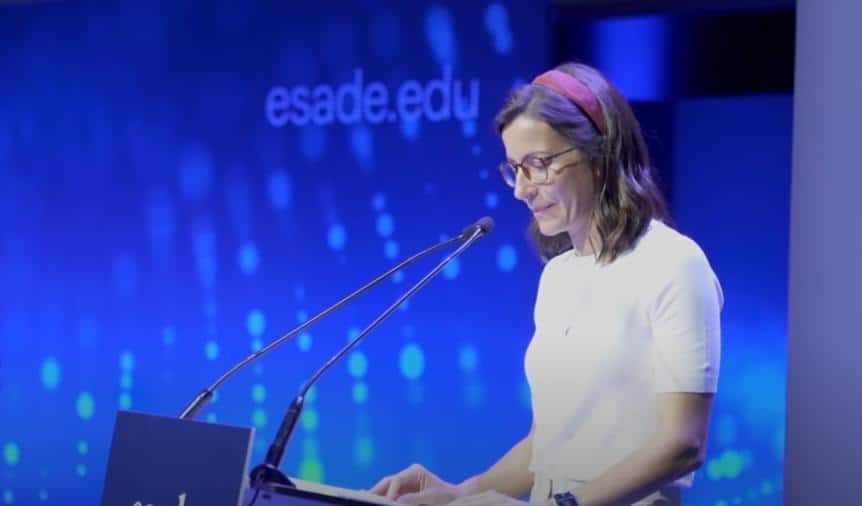 Anna Cejudo speaking at ESADE